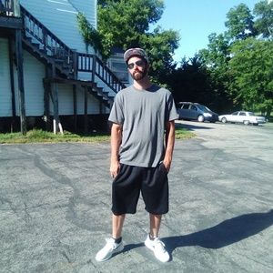 Meet your Posher, Cody